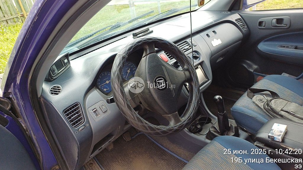 Фото Honda HR-V 8