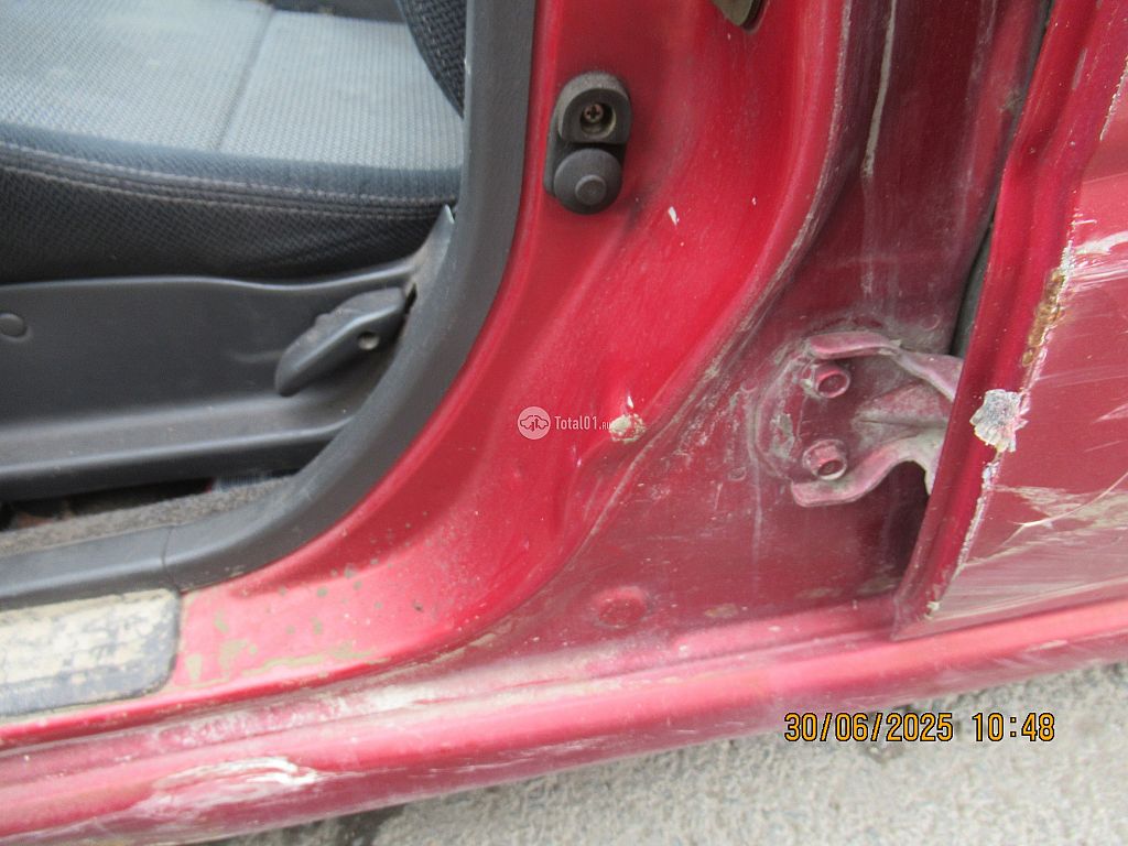 Фото Subaru Impreza 140