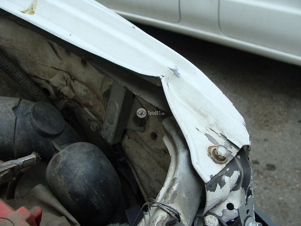 Фото Mazda 323 24