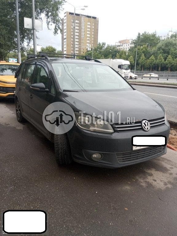 Фото Volkswagen Touran 8