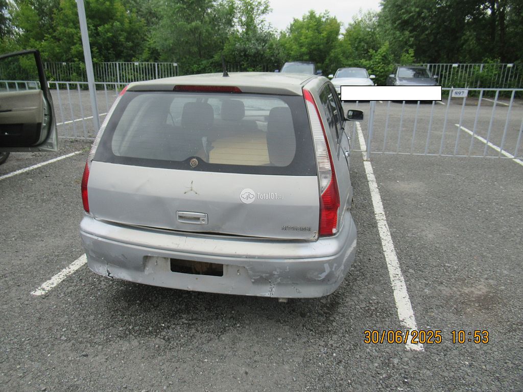 Фото Mitsubishi Lancer Cedia 4