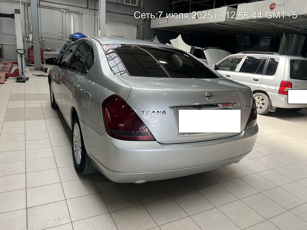 Фото Nissan Teana 8