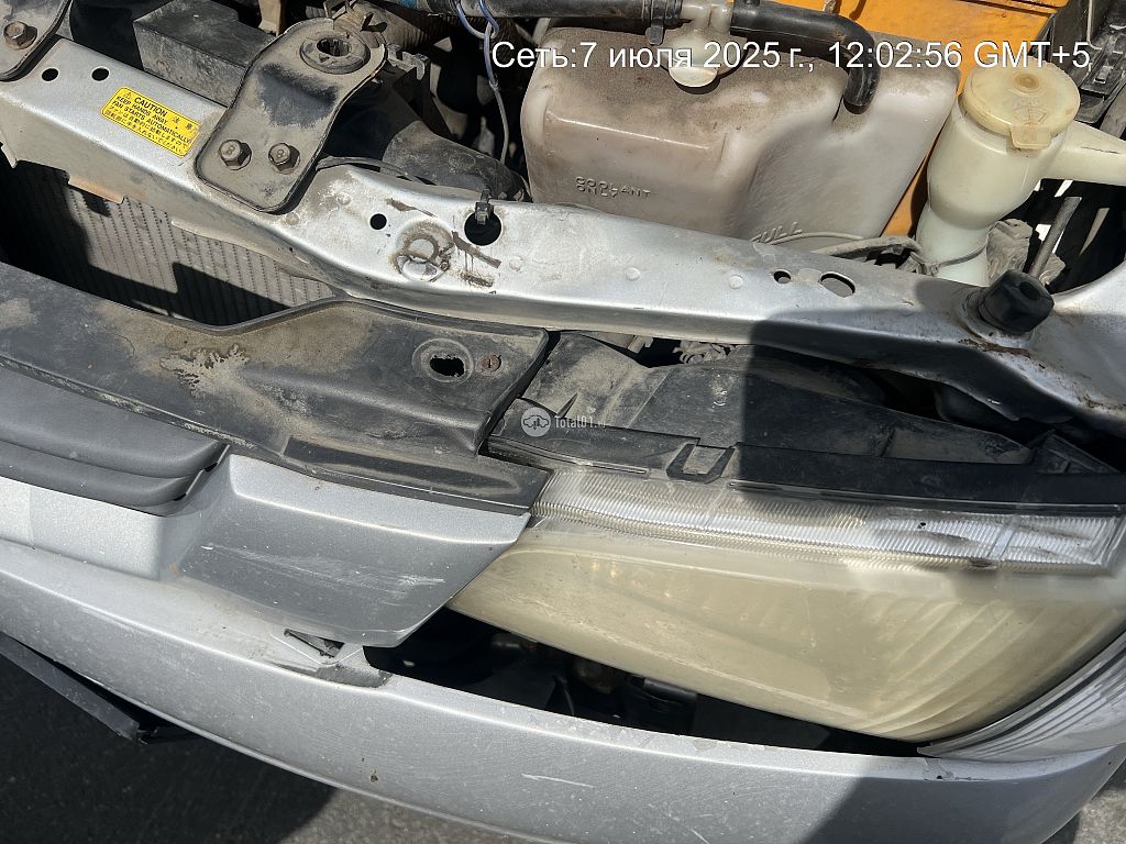 Фото Mazda Demio 62