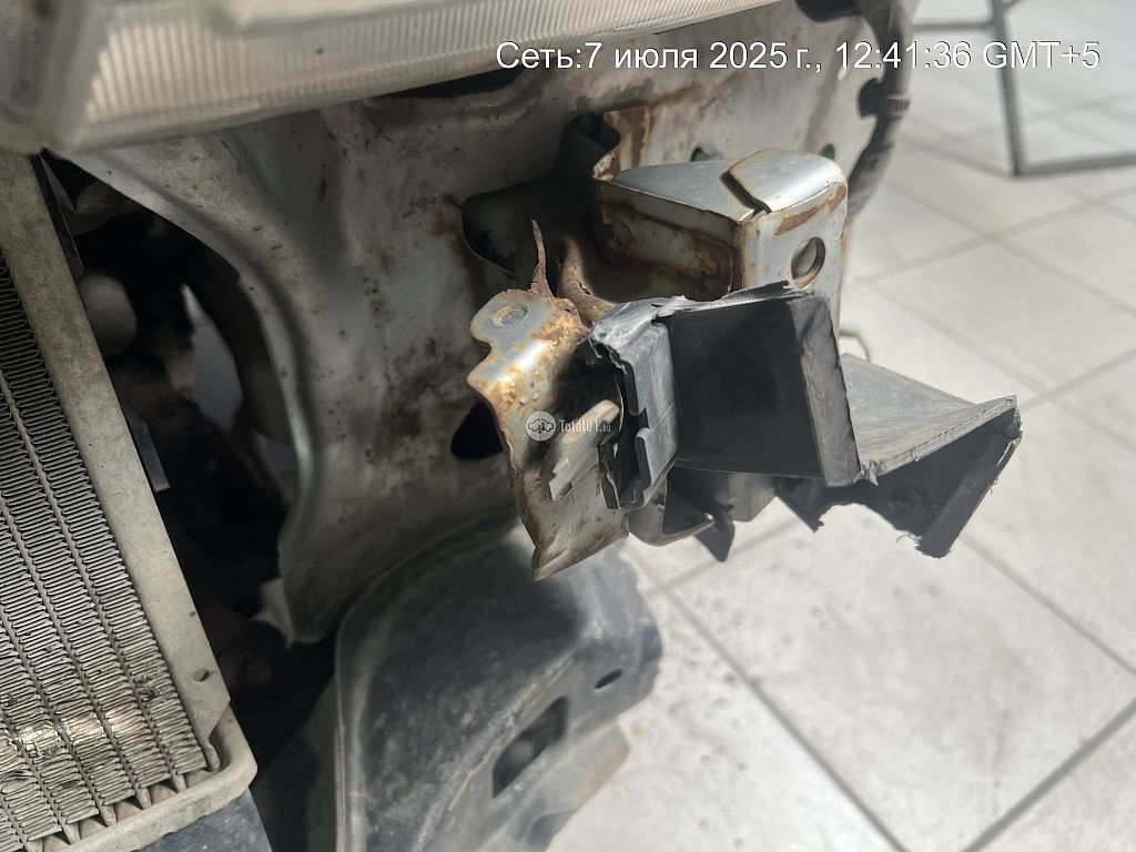 Фото Mazda Demio 108