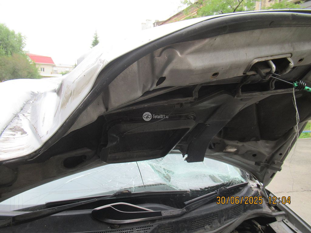 Фото Nissan Bassara 86