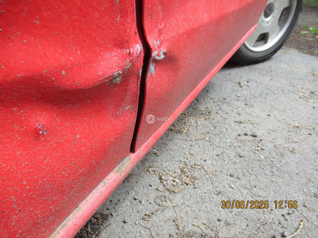 Фото Mazda MPV 38