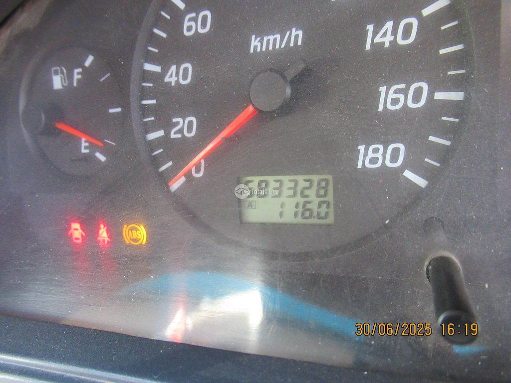 Фото Nissan Bassara 10