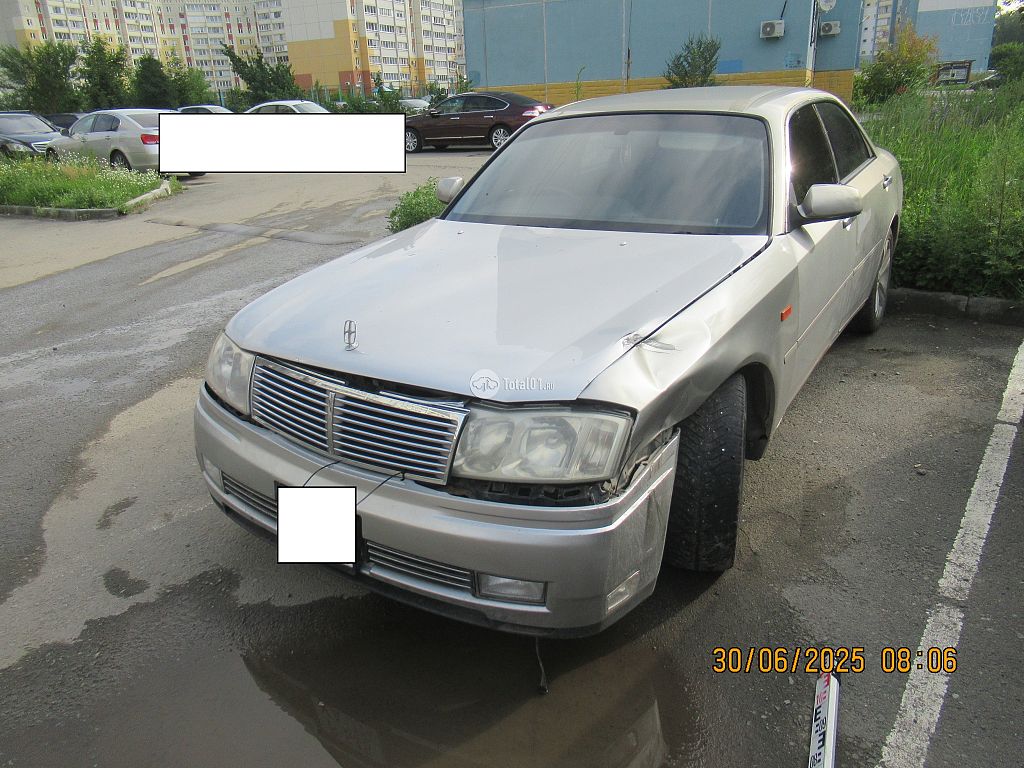 Фото Nissan Gloria 2