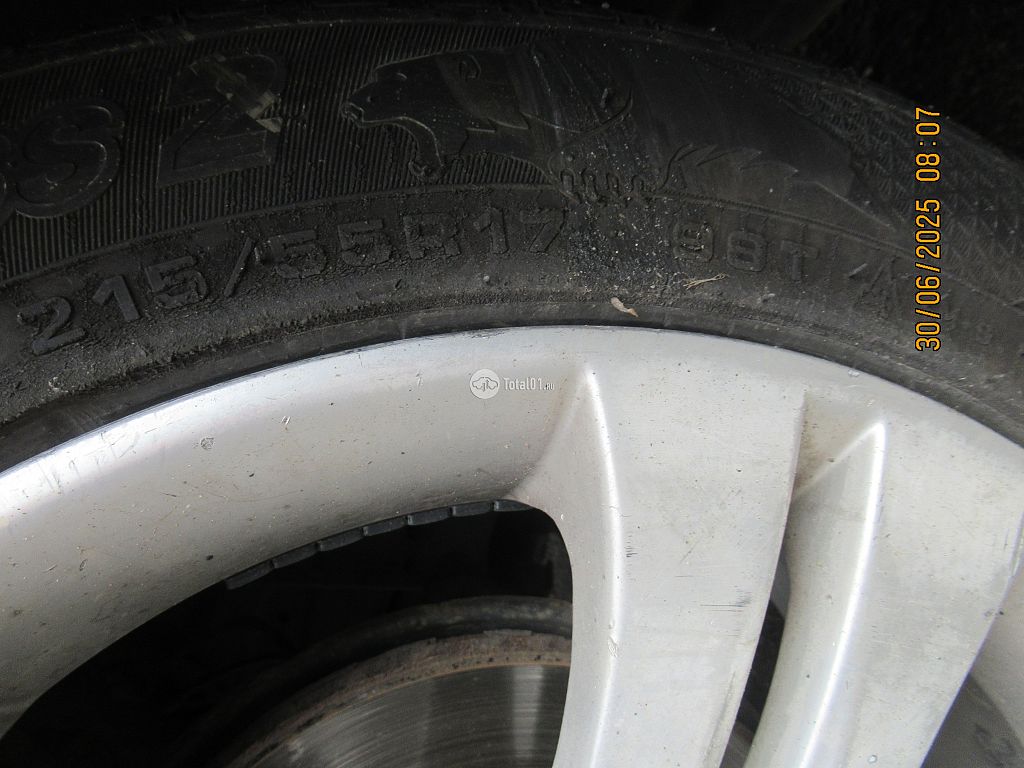 Фото Nissan Gloria 28