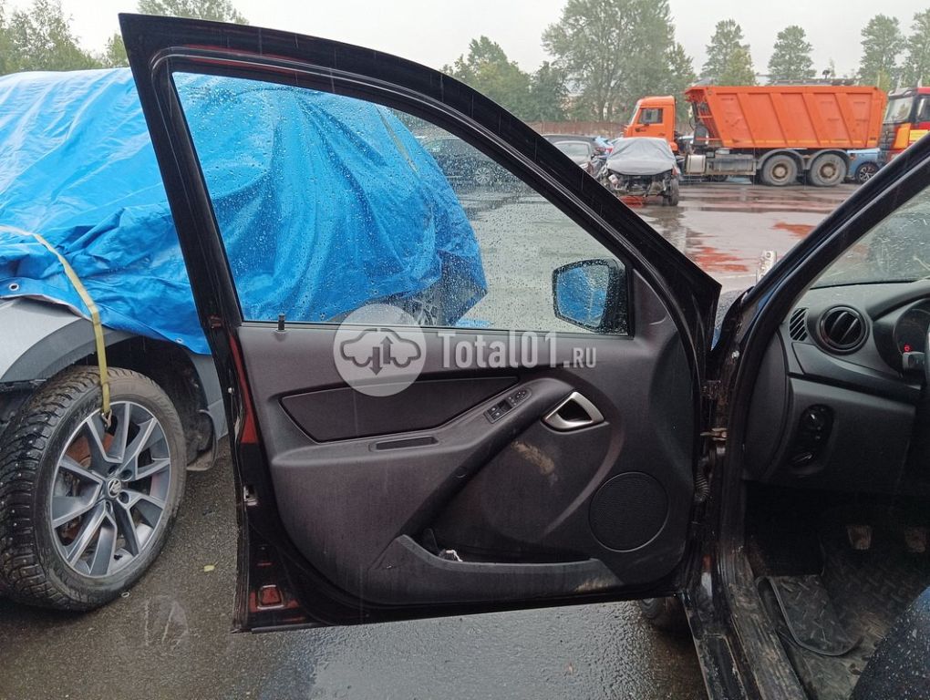 Фото ВАЗ (LADA) Granta 76