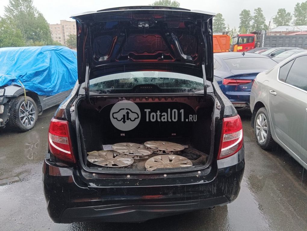 Фото ВАЗ (LADA) Granta 108