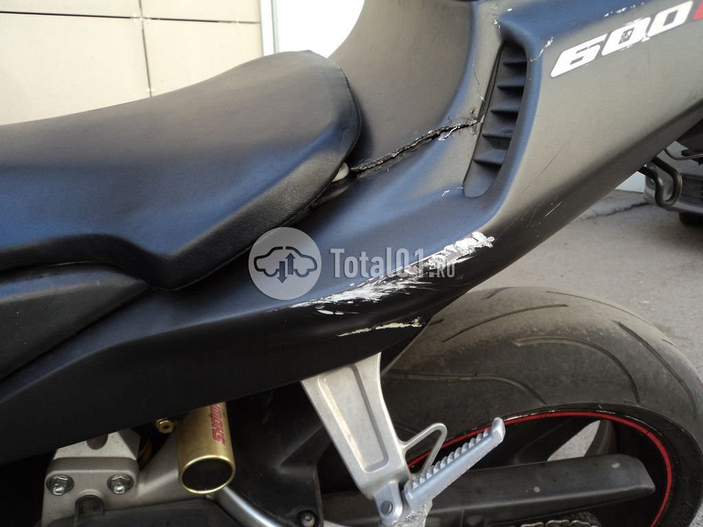 Фото Honda CBR600RR 80