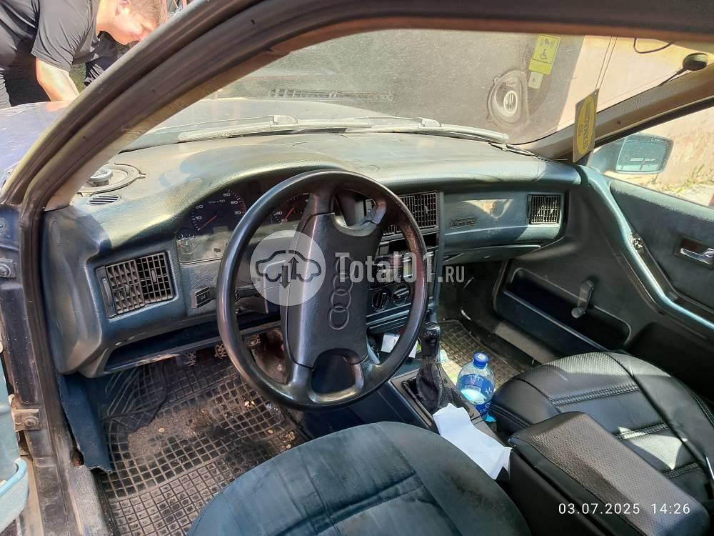 Фото Audi 80 14