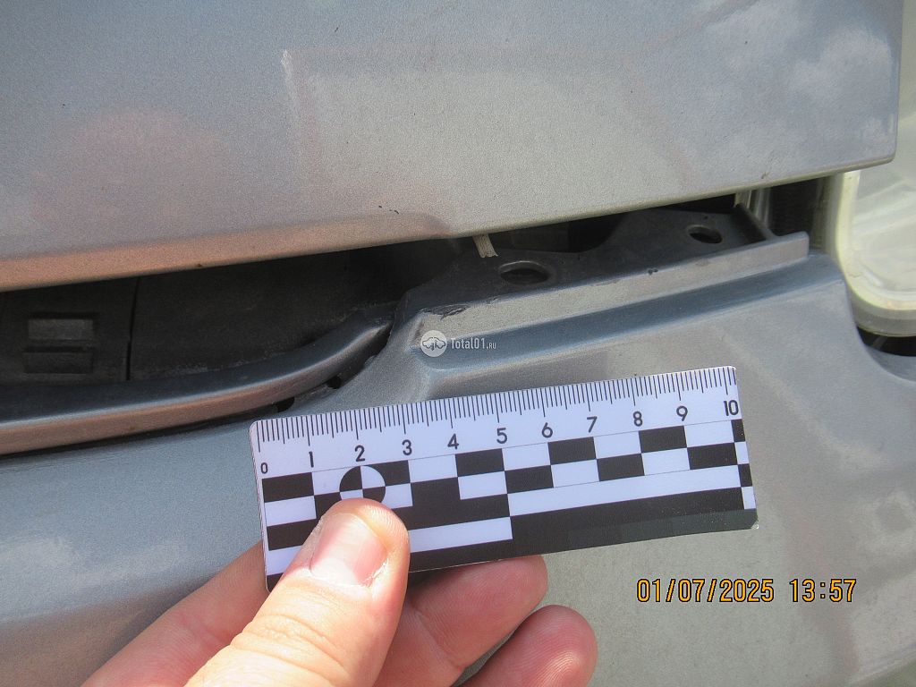 Фото Mazda Verisa 20