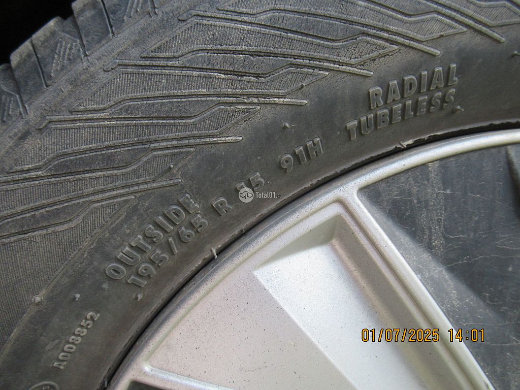 Фото Mazda Verisa 108