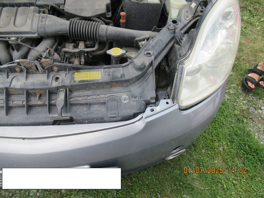 Фото Mazda Verisa 126