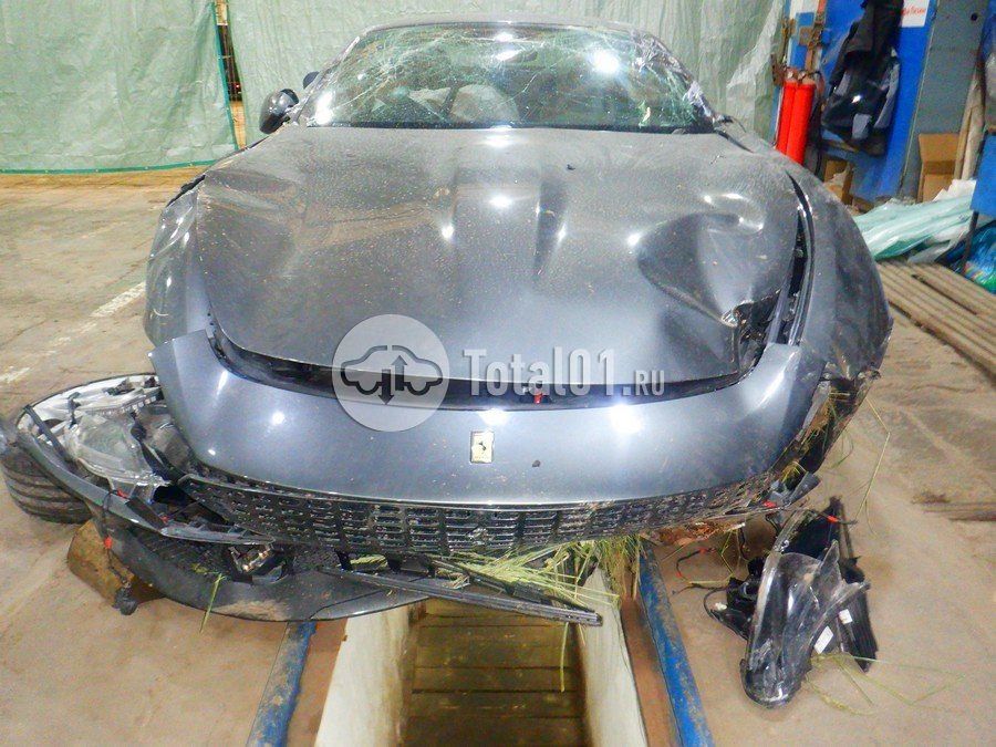 Фото Ferrari Roma 4
