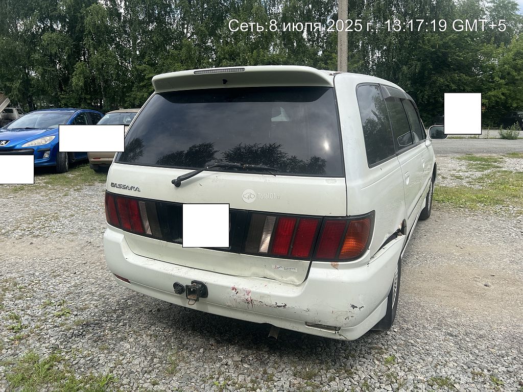 Фото Nissan Bassara 6