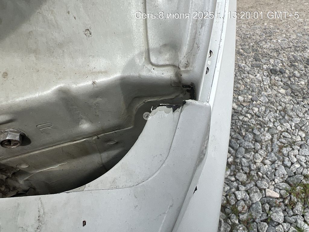 Фото Nissan Bassara 76