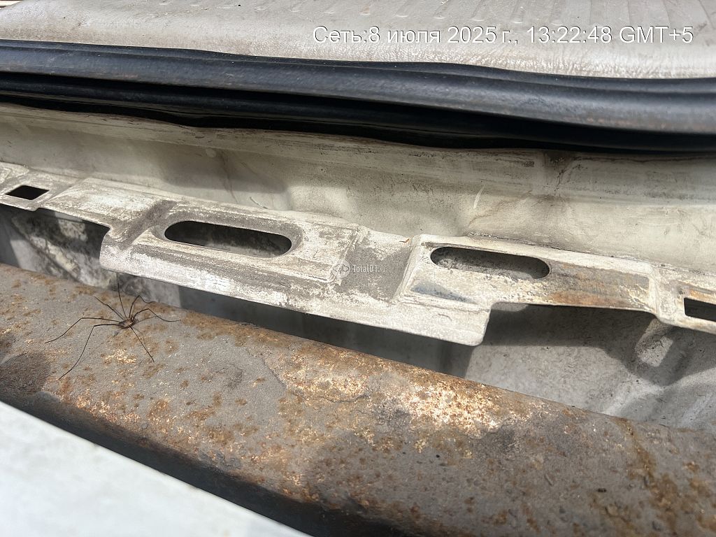 Фото Nissan Bassara 132