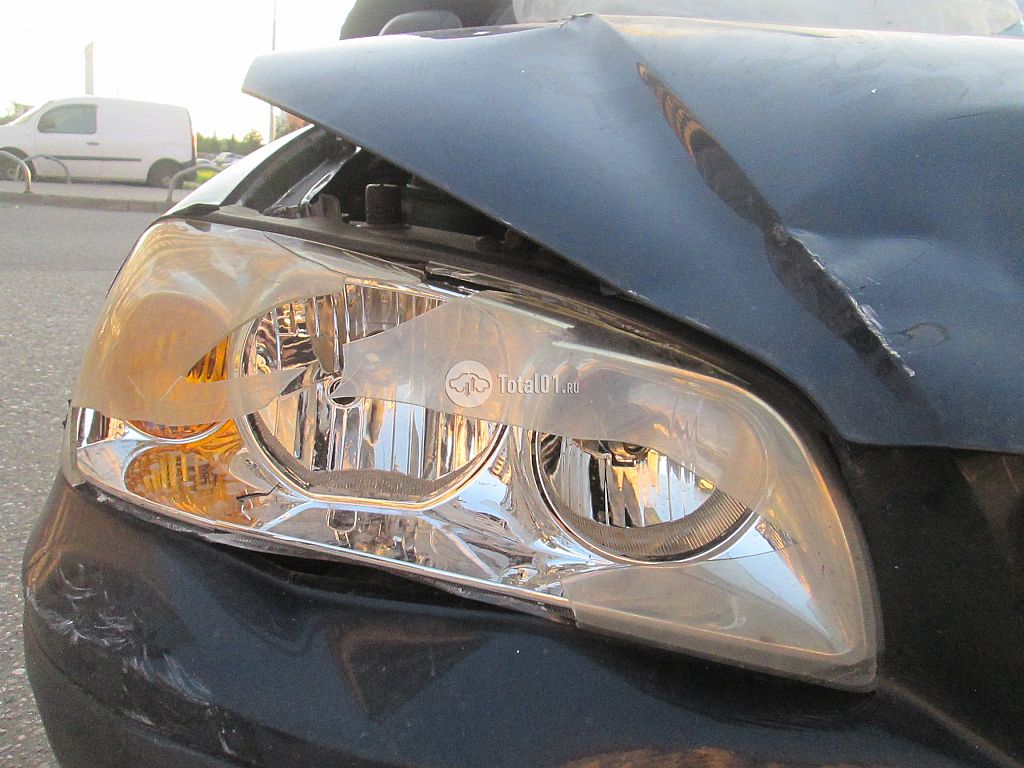 Фото Hyundai Elantra 16