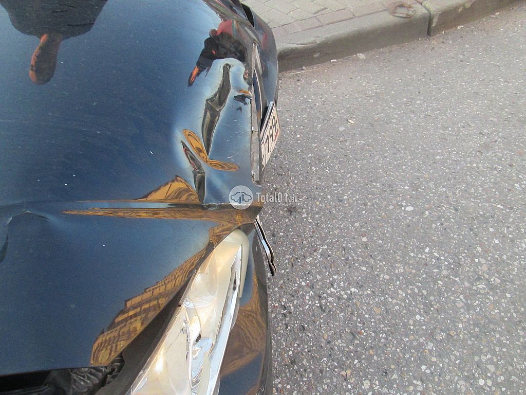 Фото Hyundai Elantra 26