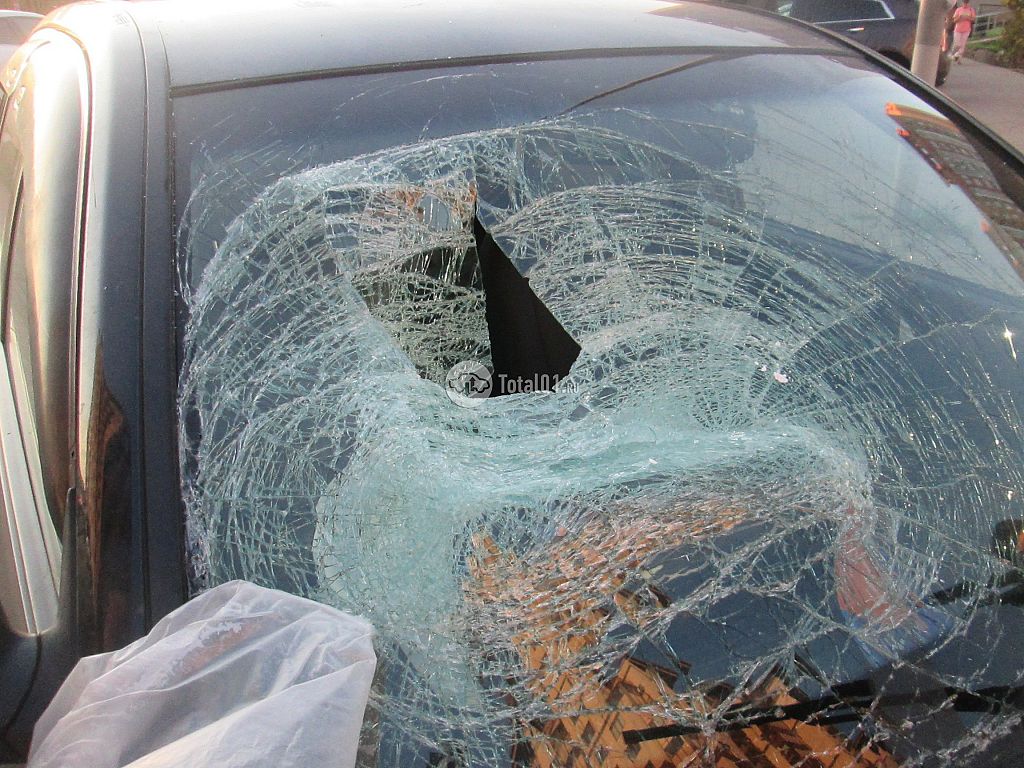 Фото Hyundai Elantra 46