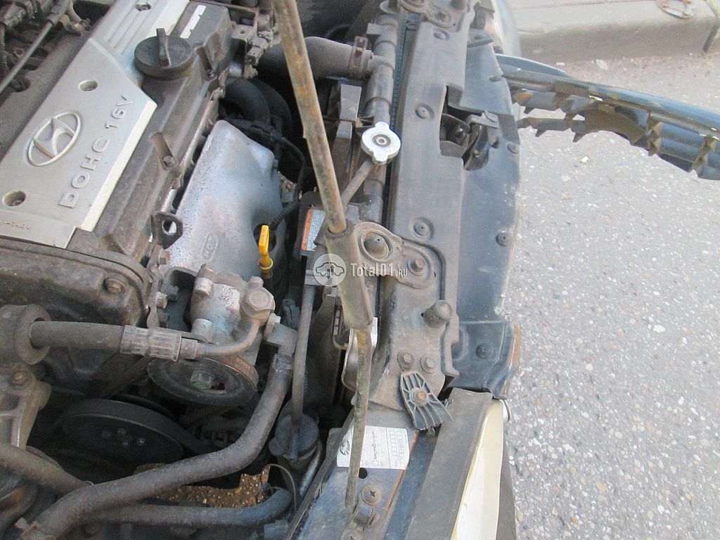 Фото Hyundai Elantra 130