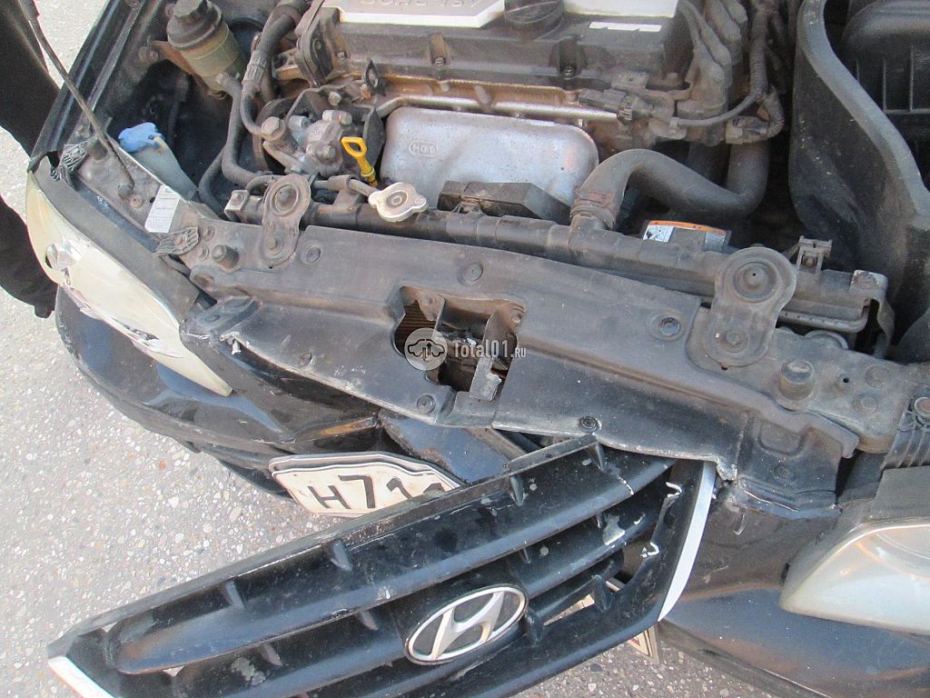 Фото Hyundai Elantra 192