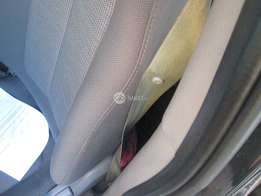 Фото Hyundai Elantra 200