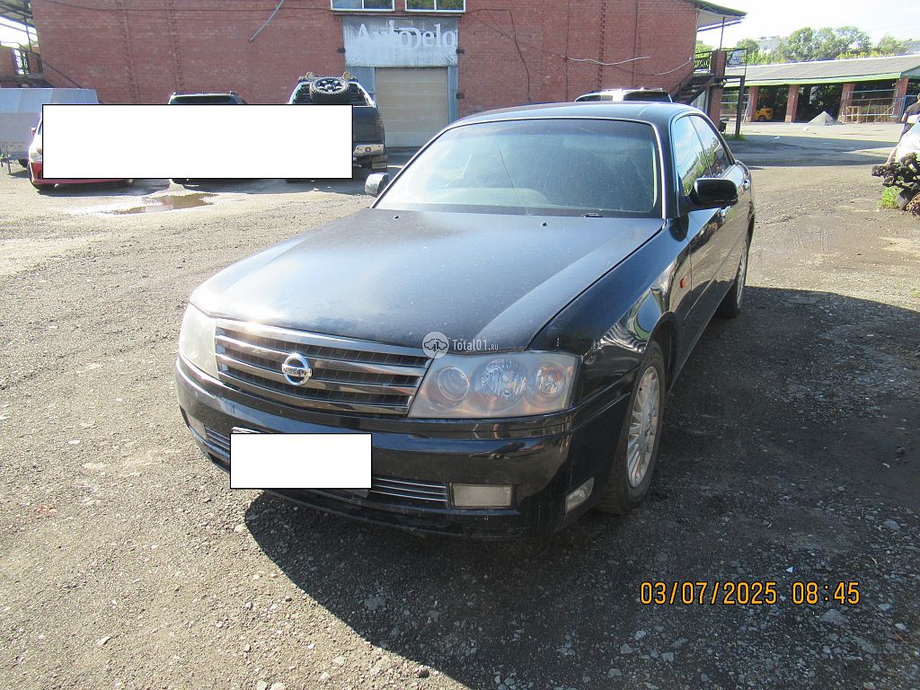Фото Nissan Cedric 4
