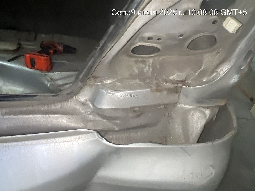 Фото Toyota Echo 122
