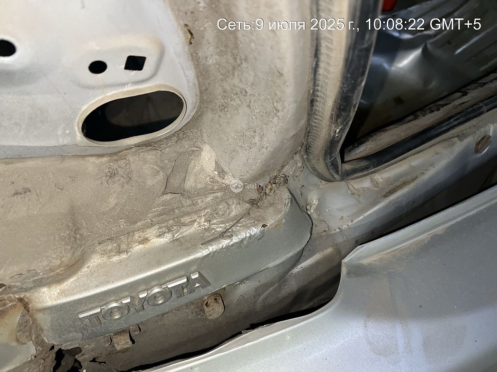 Фото Toyota Echo 140