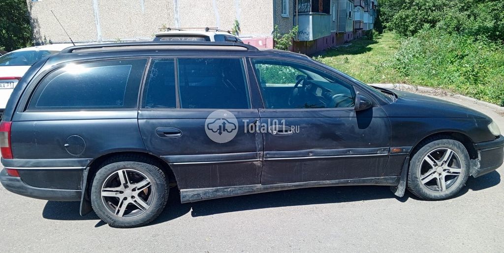 Фото Opel Omega 20
