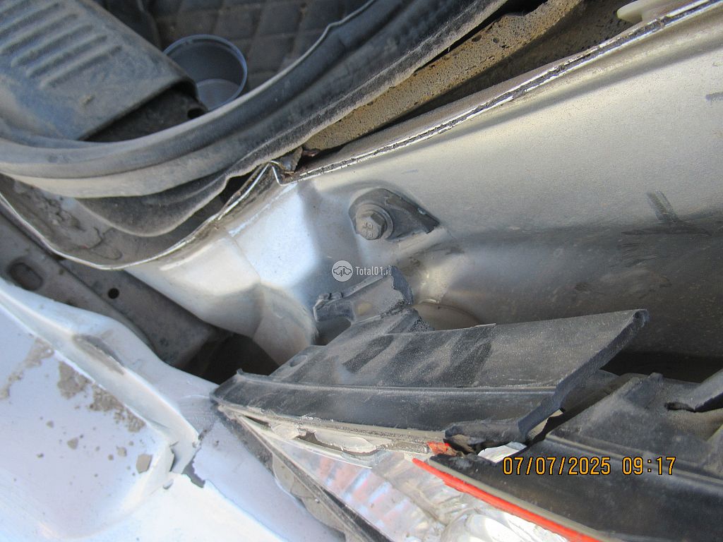 Фото Subaru Impreza 98