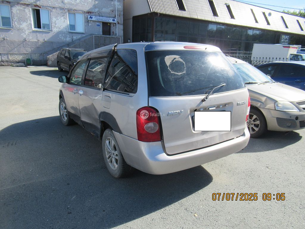 Фото Mazda MPV 6