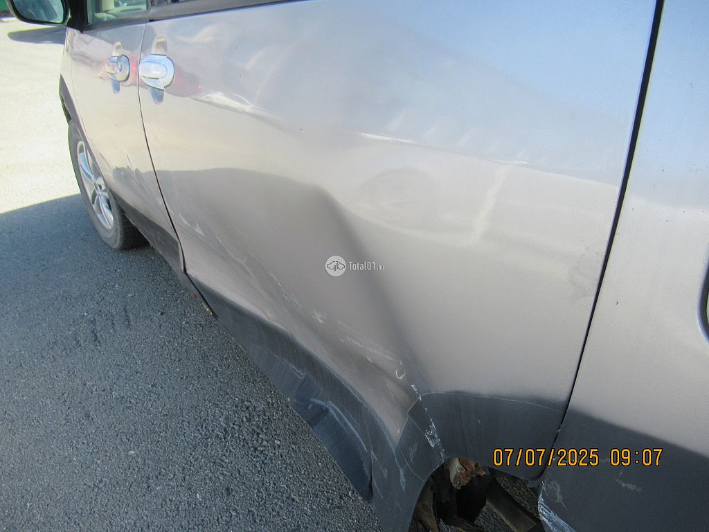 Фото Mazda MPV 40