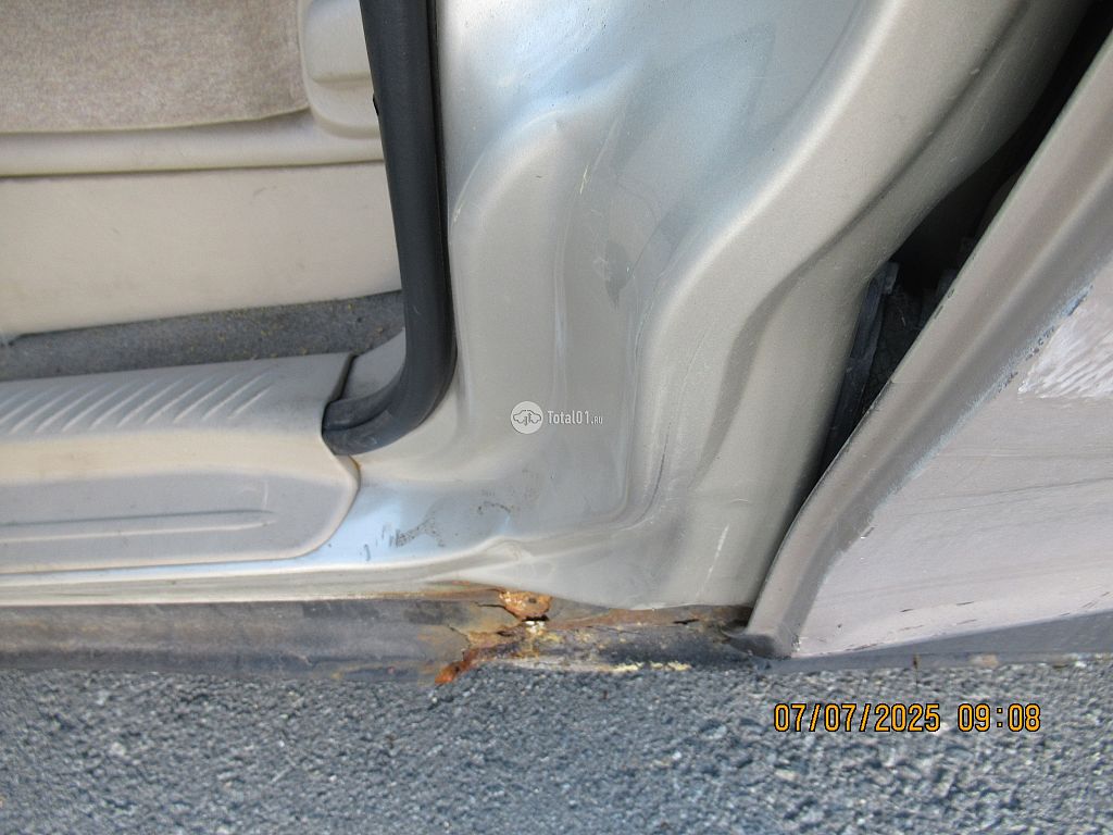 Фото Mazda MPV 64