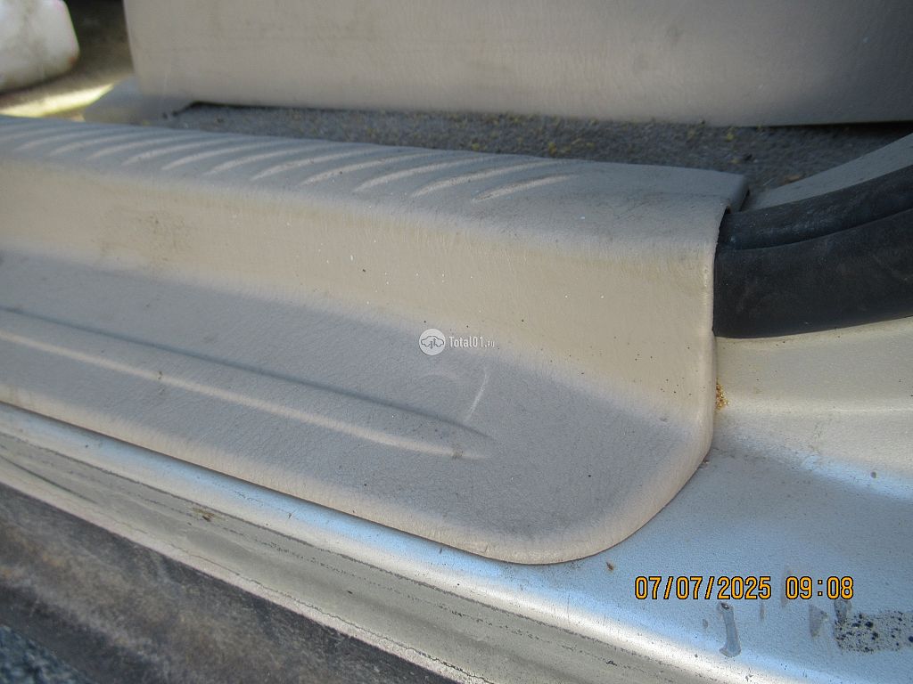 Фото Mazda MPV 72