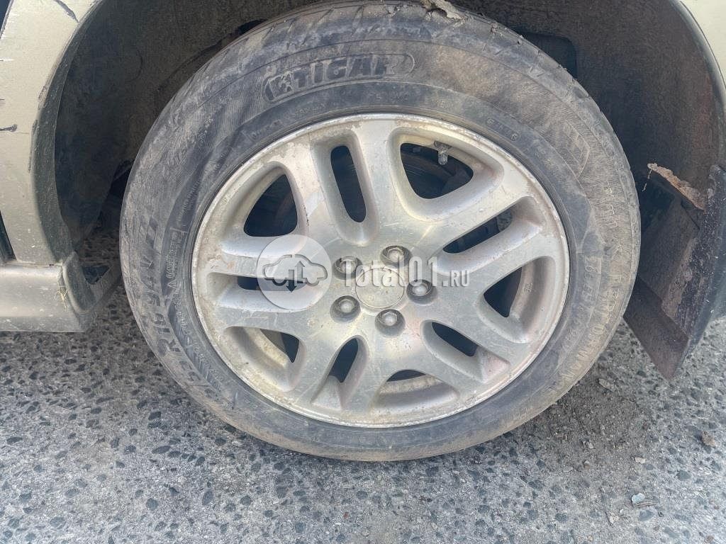 Фото Subaru Legacy 24