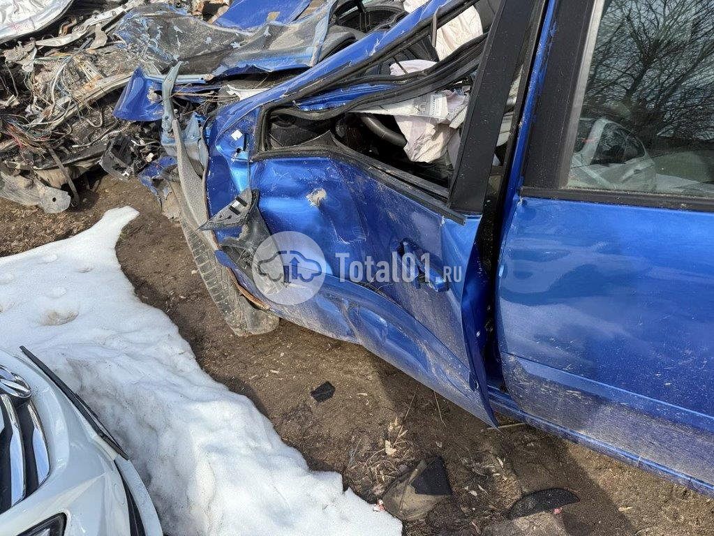 Фото ВАЗ (LADA) Granta 74