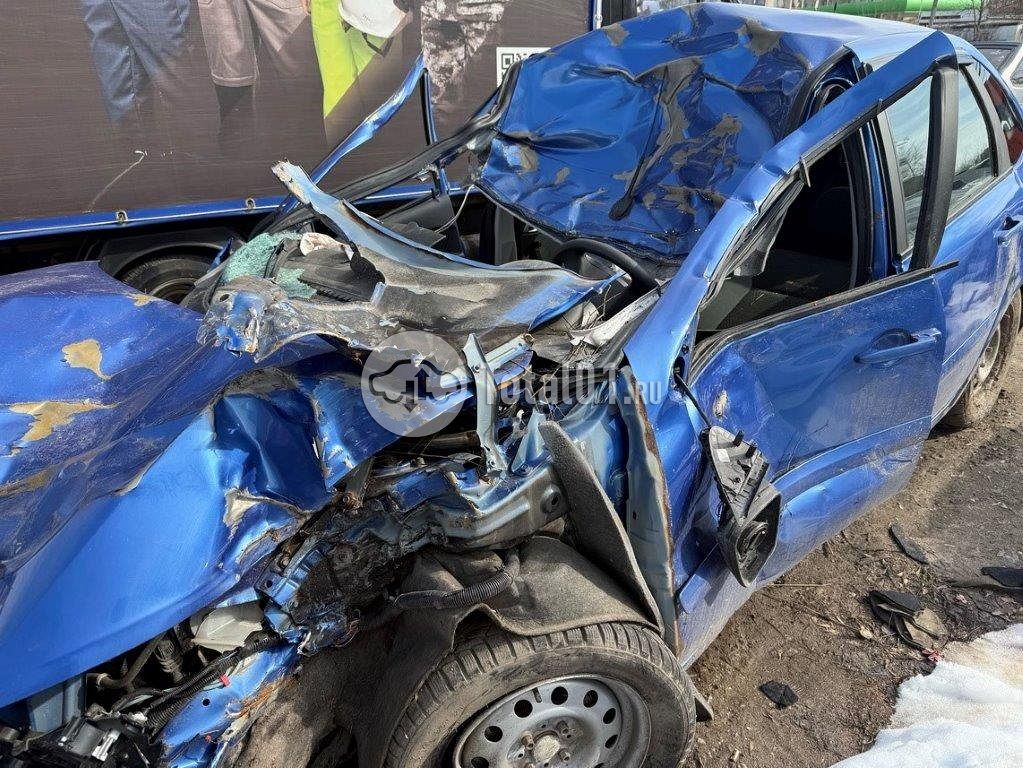 Фото ВАЗ (LADA) Granta 136
