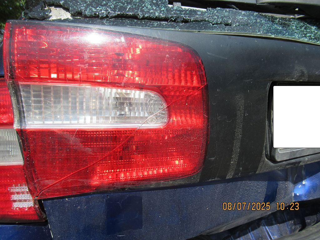 Фото Volvo V40 34