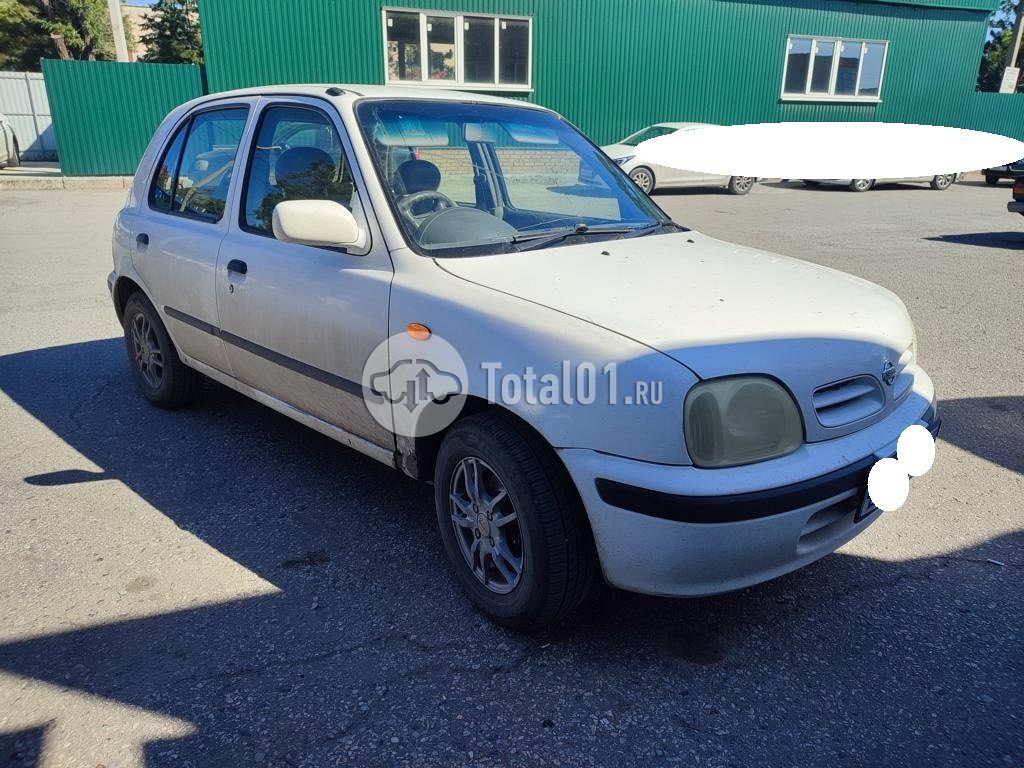Фото Nissan March 2