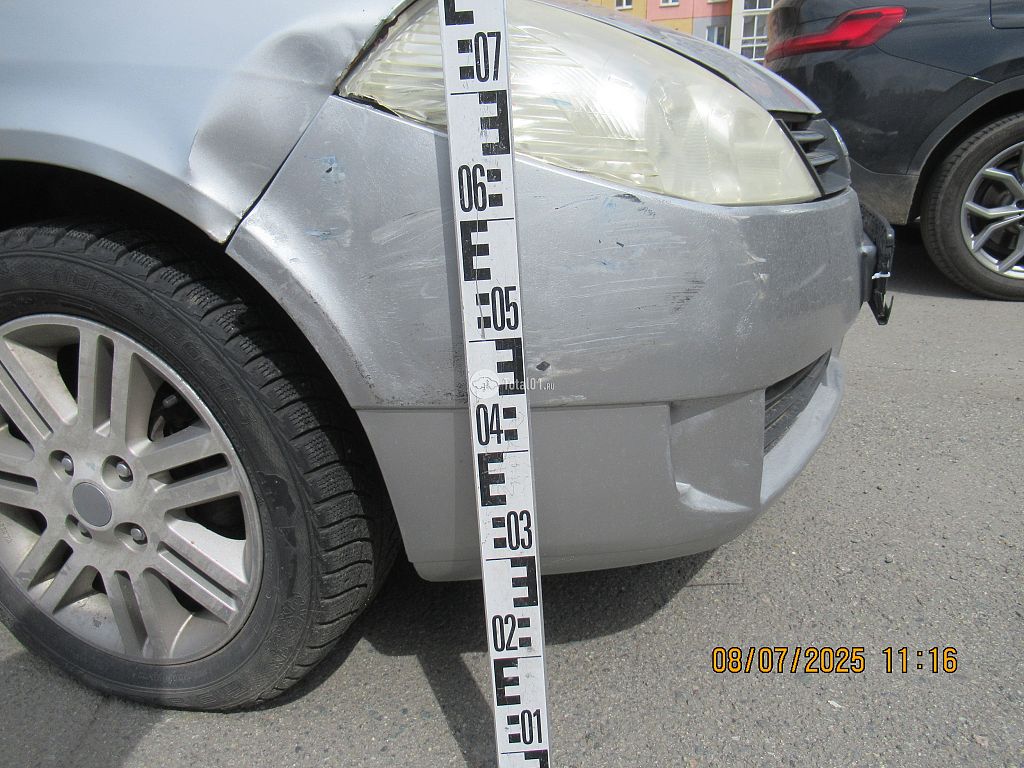 Фото Nissan Wingroad 12