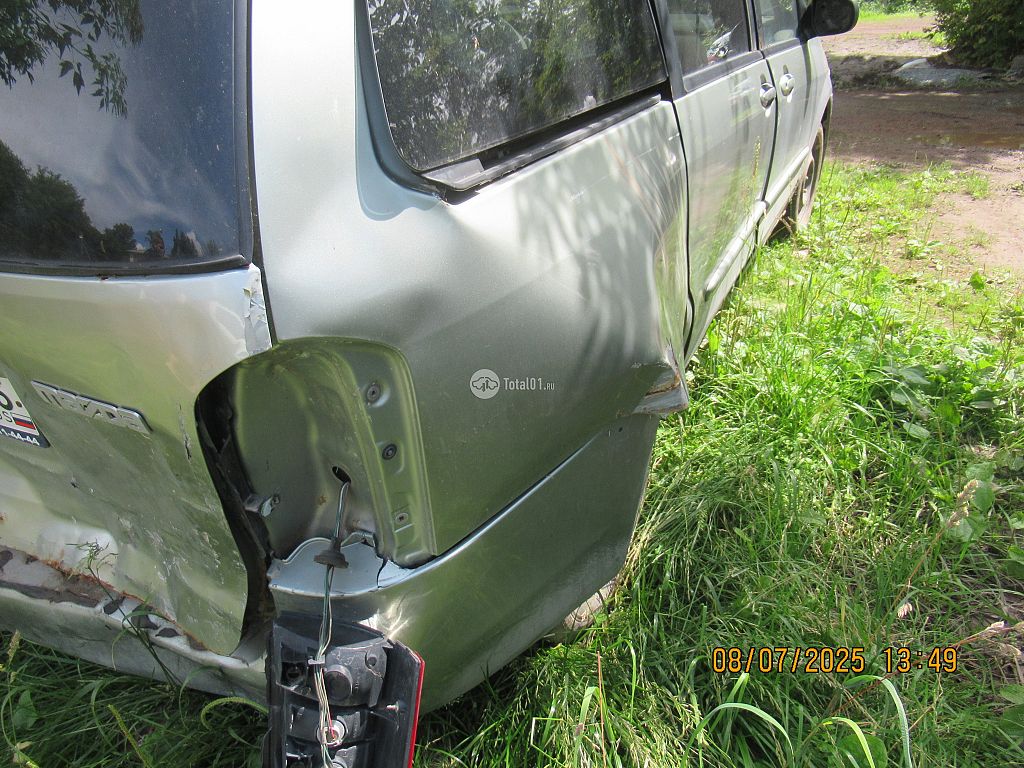 Фото Mazda MPV 18