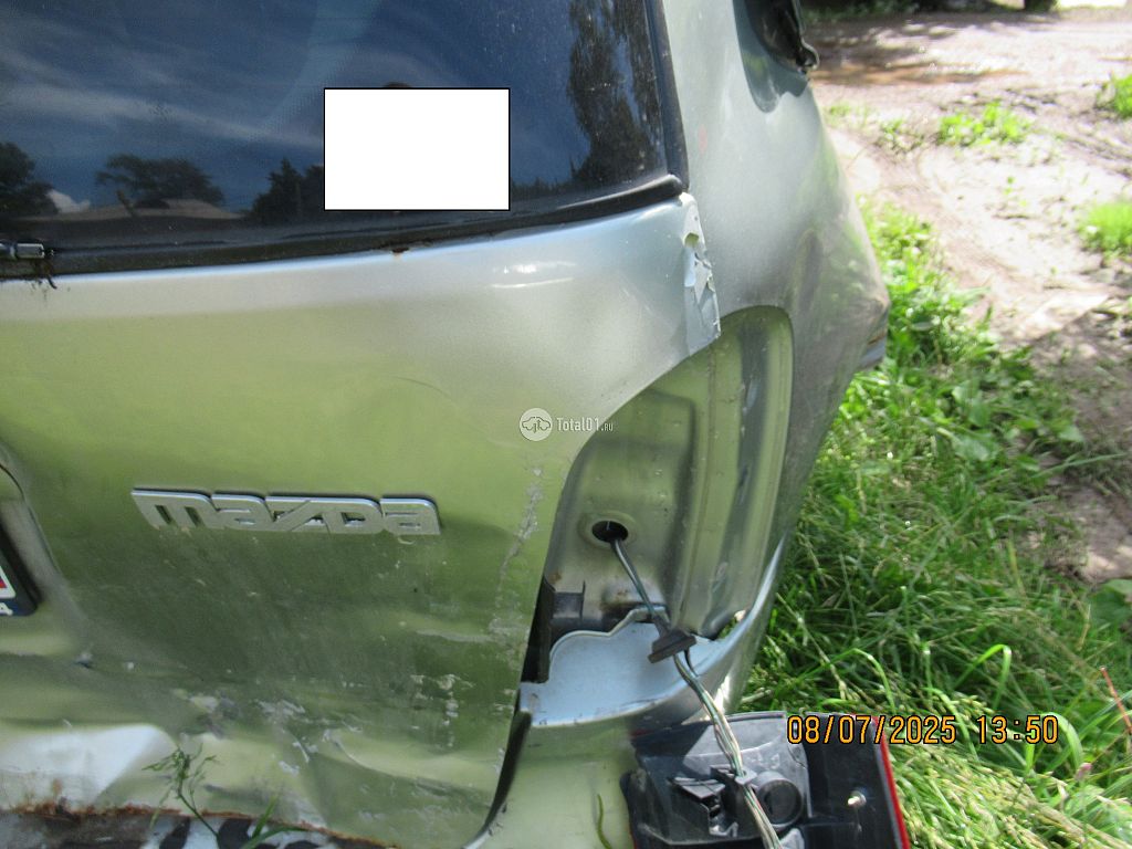 Фото Mazda MPV 32