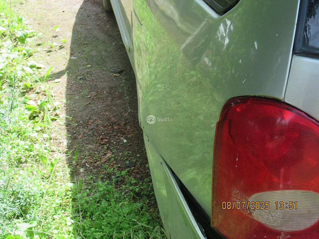 Фото Mazda MPV 50