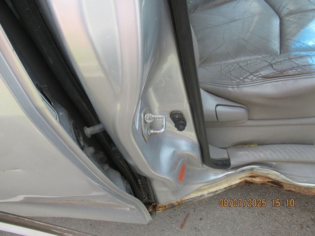 Фото Mazda MPV 70