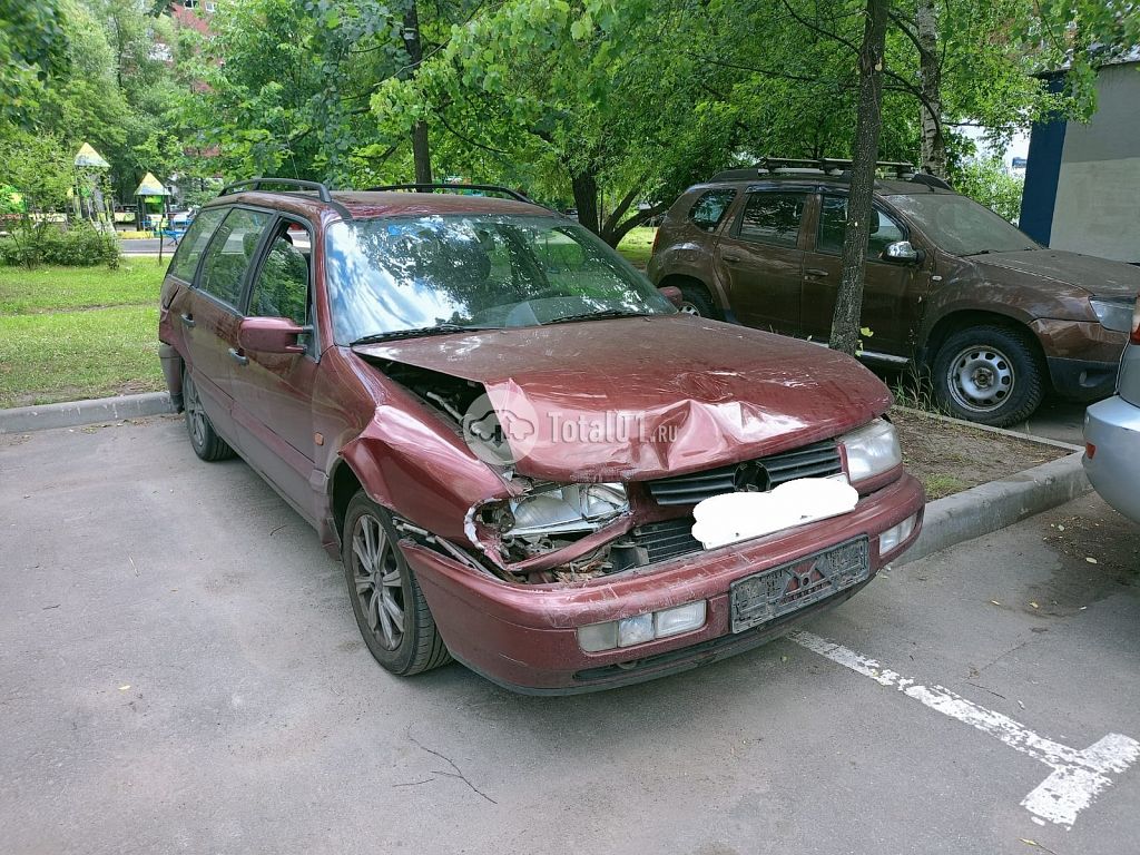 Фото Volkswagen Passat 2